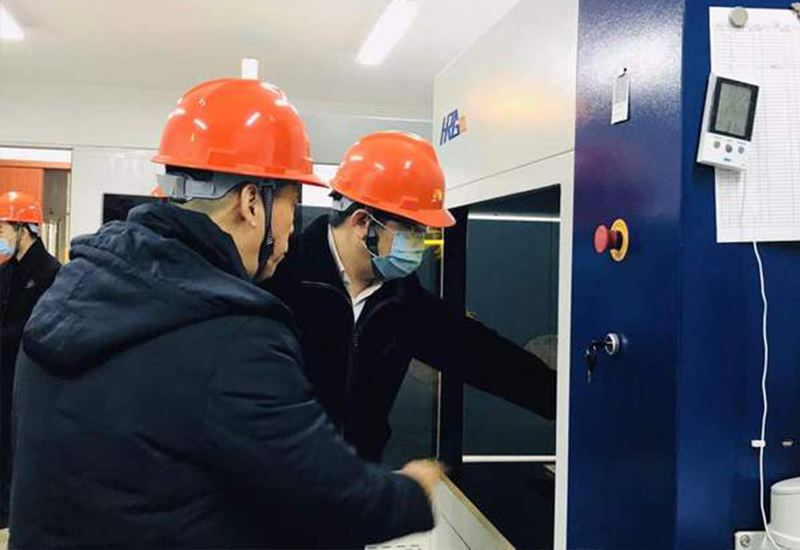 熱烈歡迎陜西雙創總經理汪建川蒞臨哈工三維參觀指導！